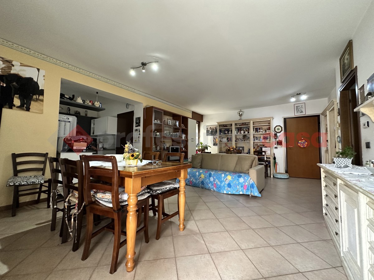 Foto 2 di 16 - Appartamento in vendita a Bovolone