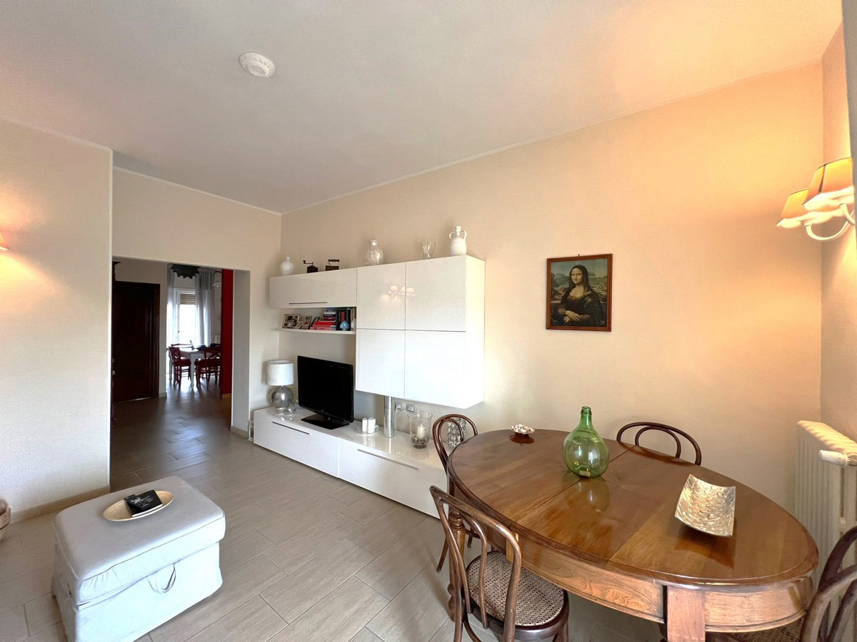 Foto 3 di 28 - Appartamento in vendita a Bari