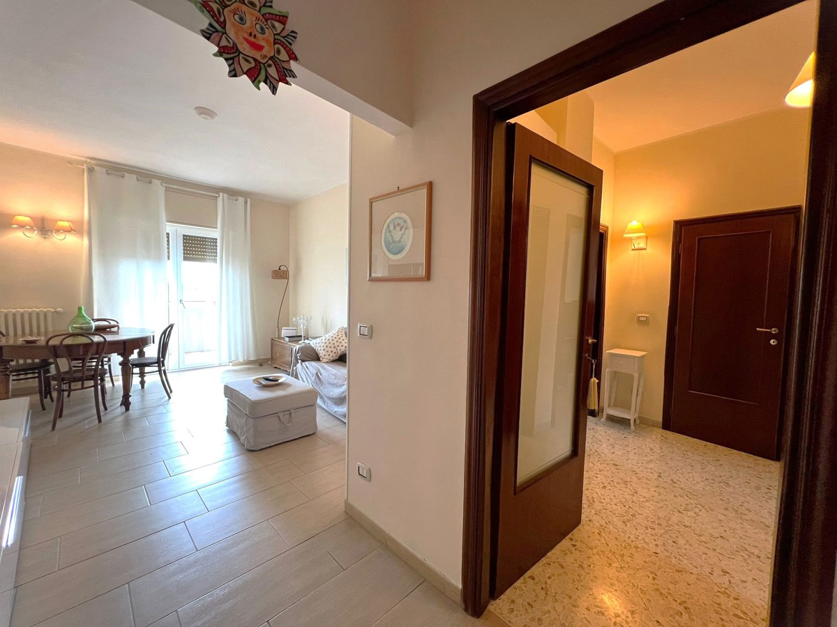Foto 6 di 28 - Appartamento in vendita a Bari
