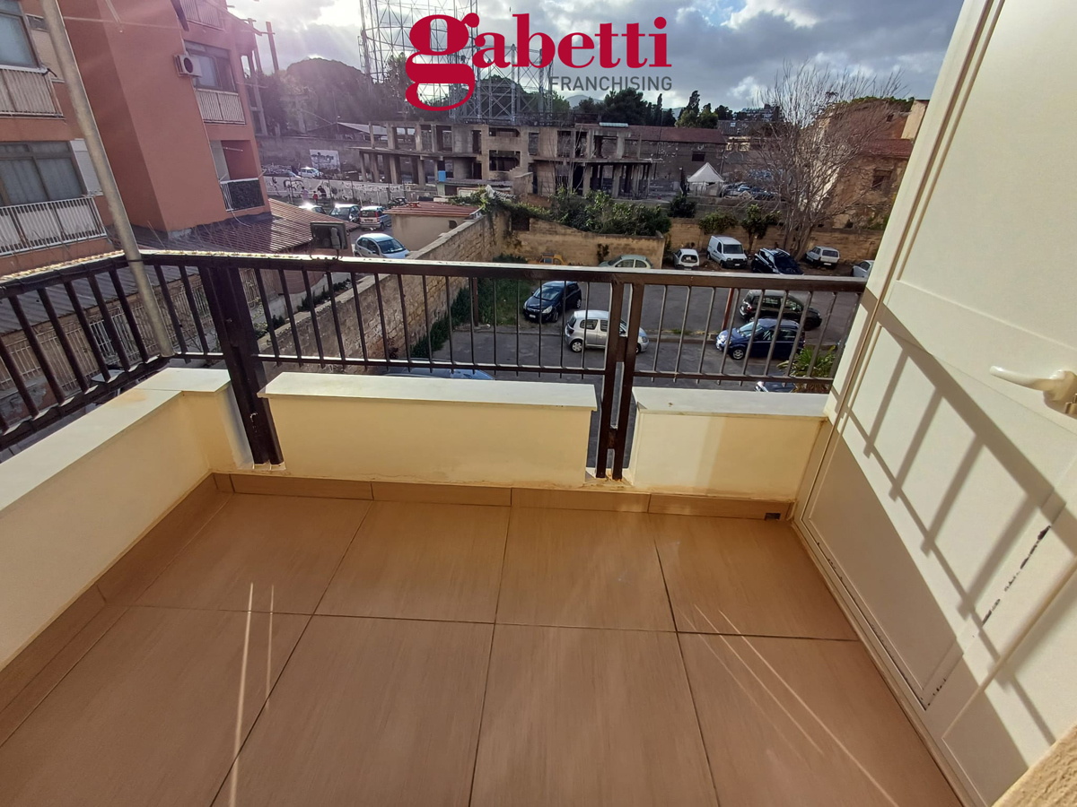 Foto 24 di 25 - Appartamento in vendita a Palermo
