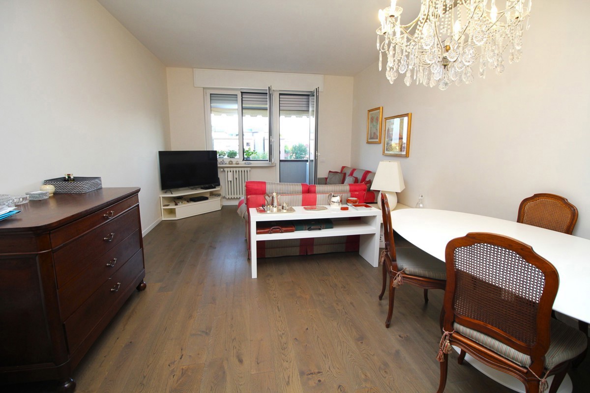 Foto 2 di 21 - Appartamento in vendita a Legnano
