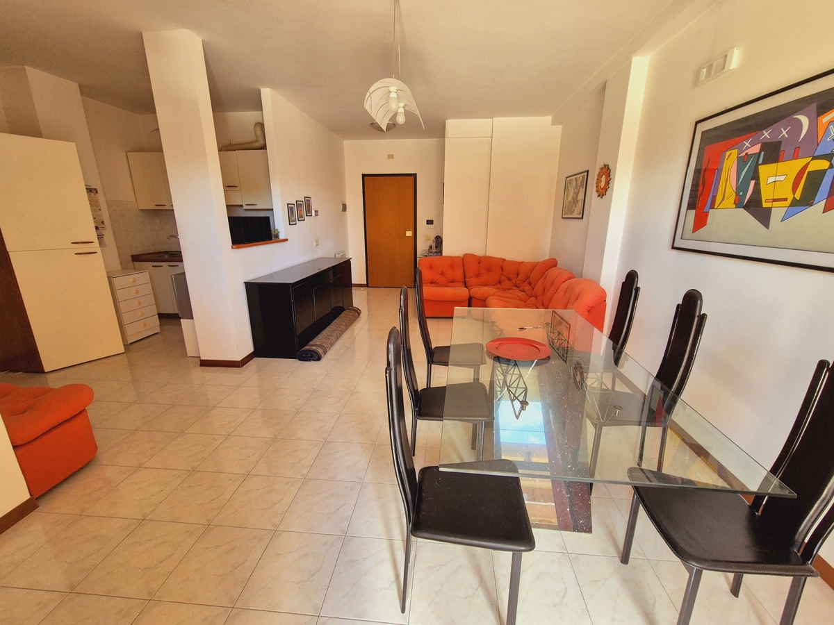 Foto 13 di 29 - Appartamento in vendita a Bastia Umbra