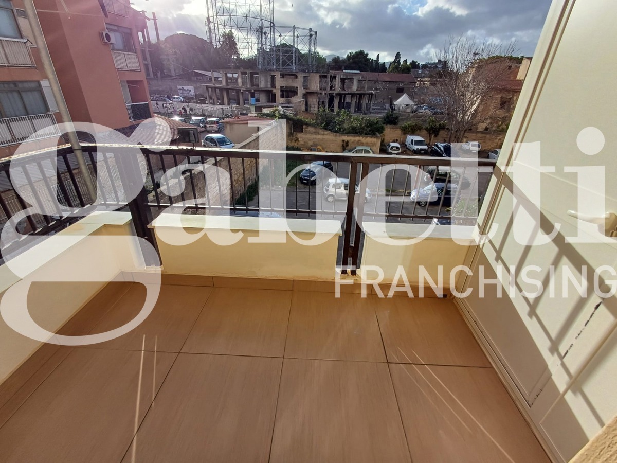 Foto 30 di 31 - Appartamento in vendita a Palermo