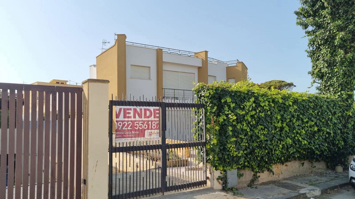 Foto 1 di 8 - Villa in vendita a Agrigento