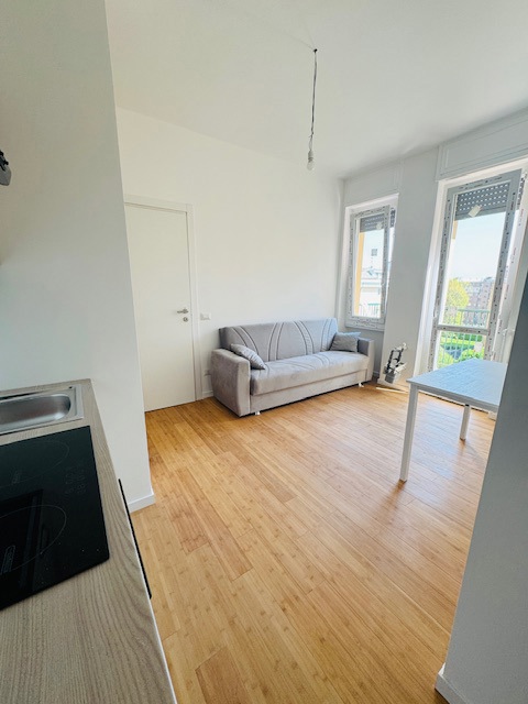 Foto 2 di 13 - Appartamento in vendita a Milano