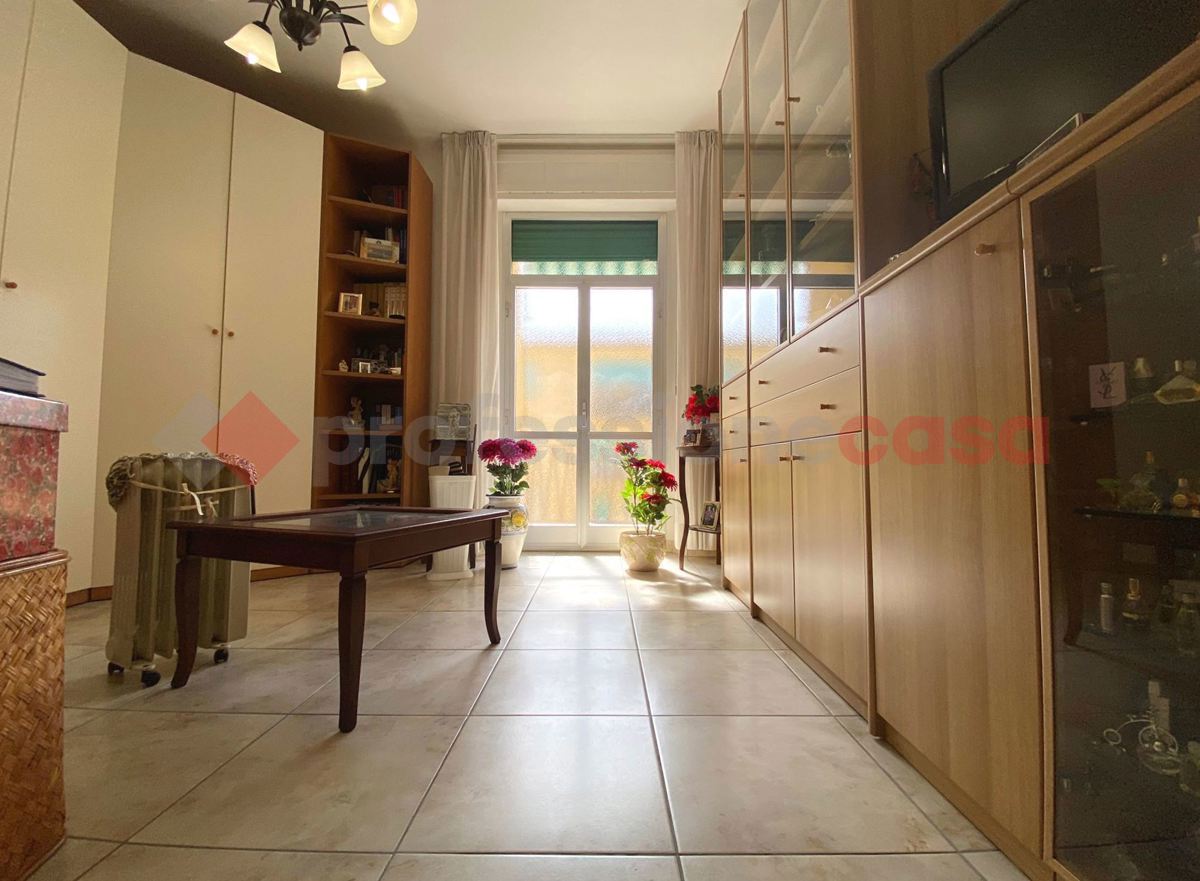 Foto 1 di 17 - Appartamento in vendita a Livorno