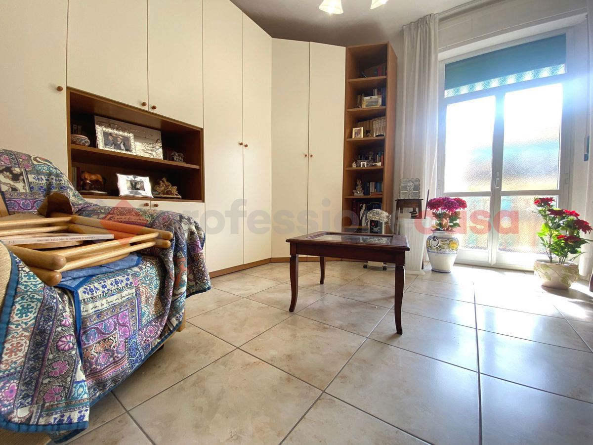 Foto 5 di 17 - Appartamento in vendita a Livorno
