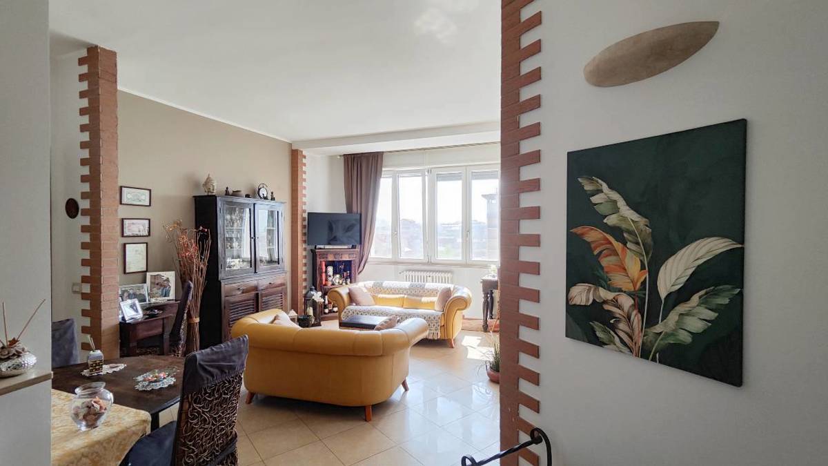 Foto 6 di 36 - Appartamento in vendita a Piacenza