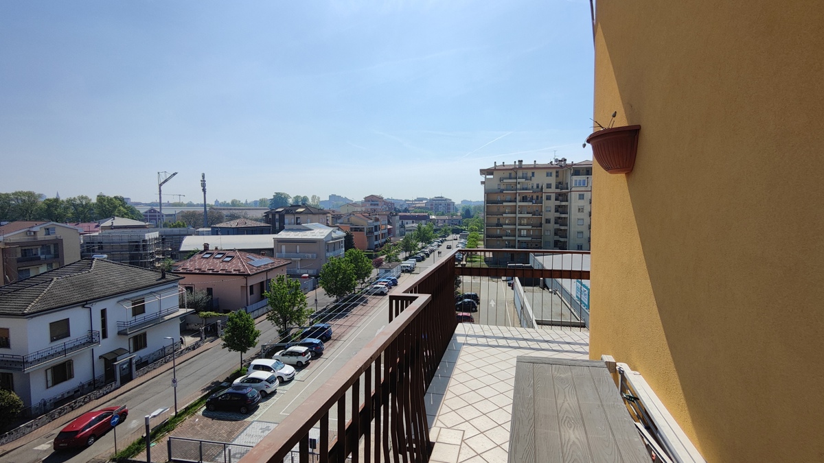 Foto 19 di 36 - Appartamento in vendita a Piacenza