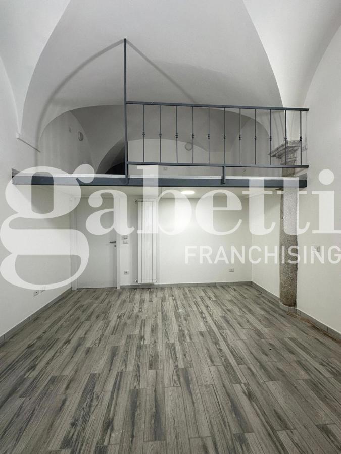 Foto 2 di 24 - Appartamento in vendita a Milano