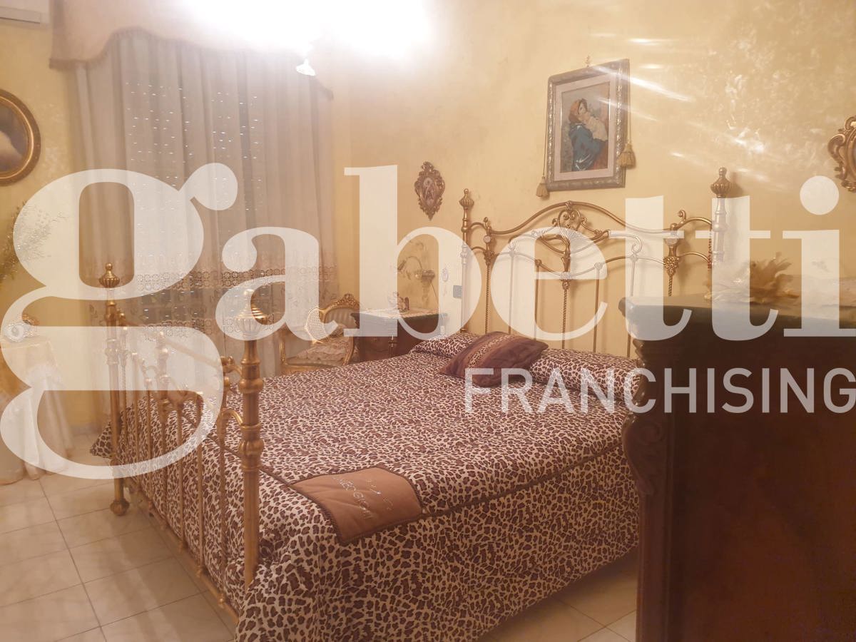 Foto 26 di 28 - Casa indipendente in vendita a Palermo