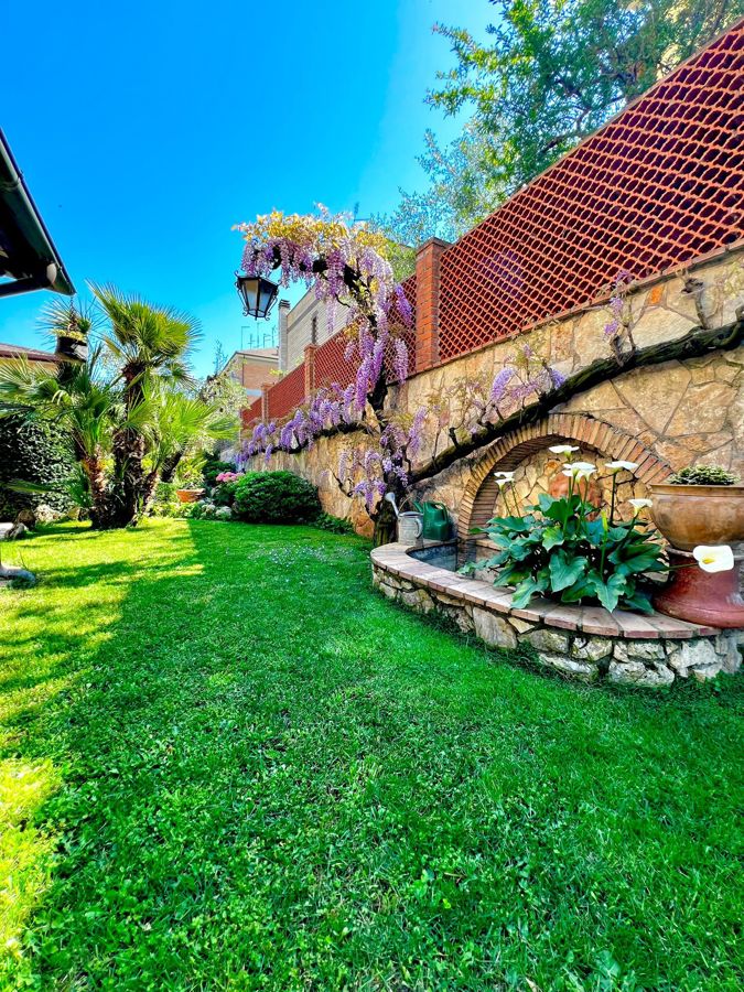 Foto 31 di 42 - Villa a schiera in vendita a Monterotondo