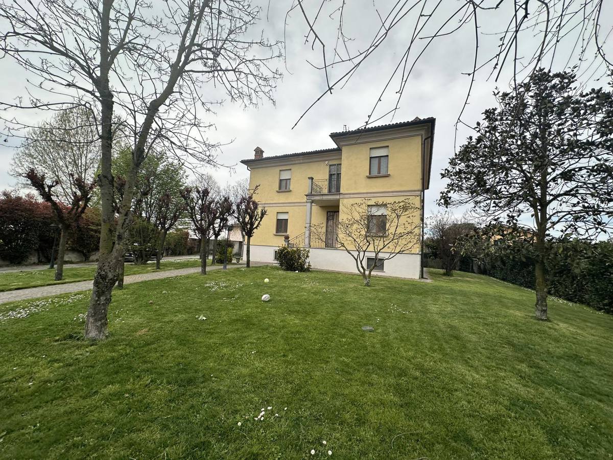 Foto 25 di 26 - Villa in vendita a Filighera