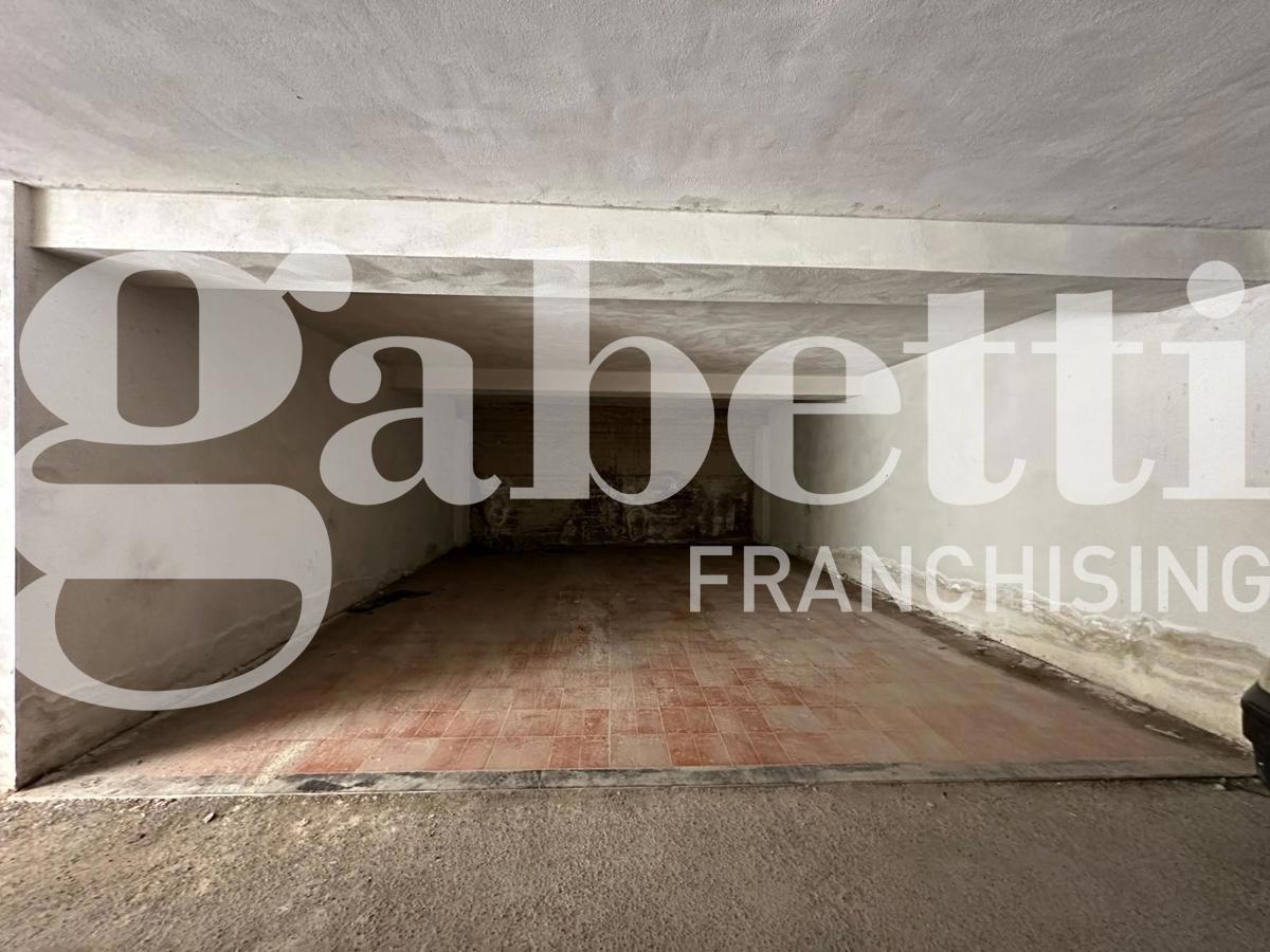 Foto 4 di 5 - Garage in vendita a Nocera Inferiore