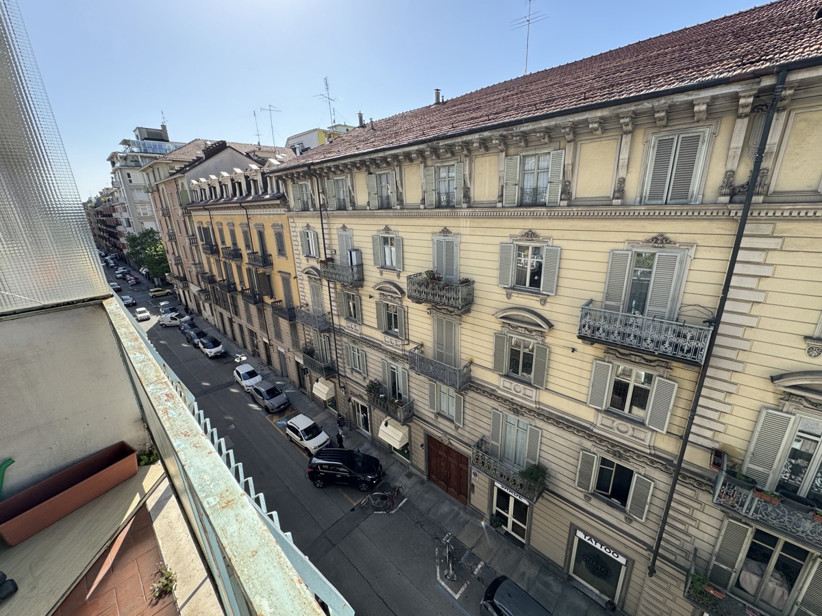 Foto 26 di 33 - Appartamento in affitto a Torino