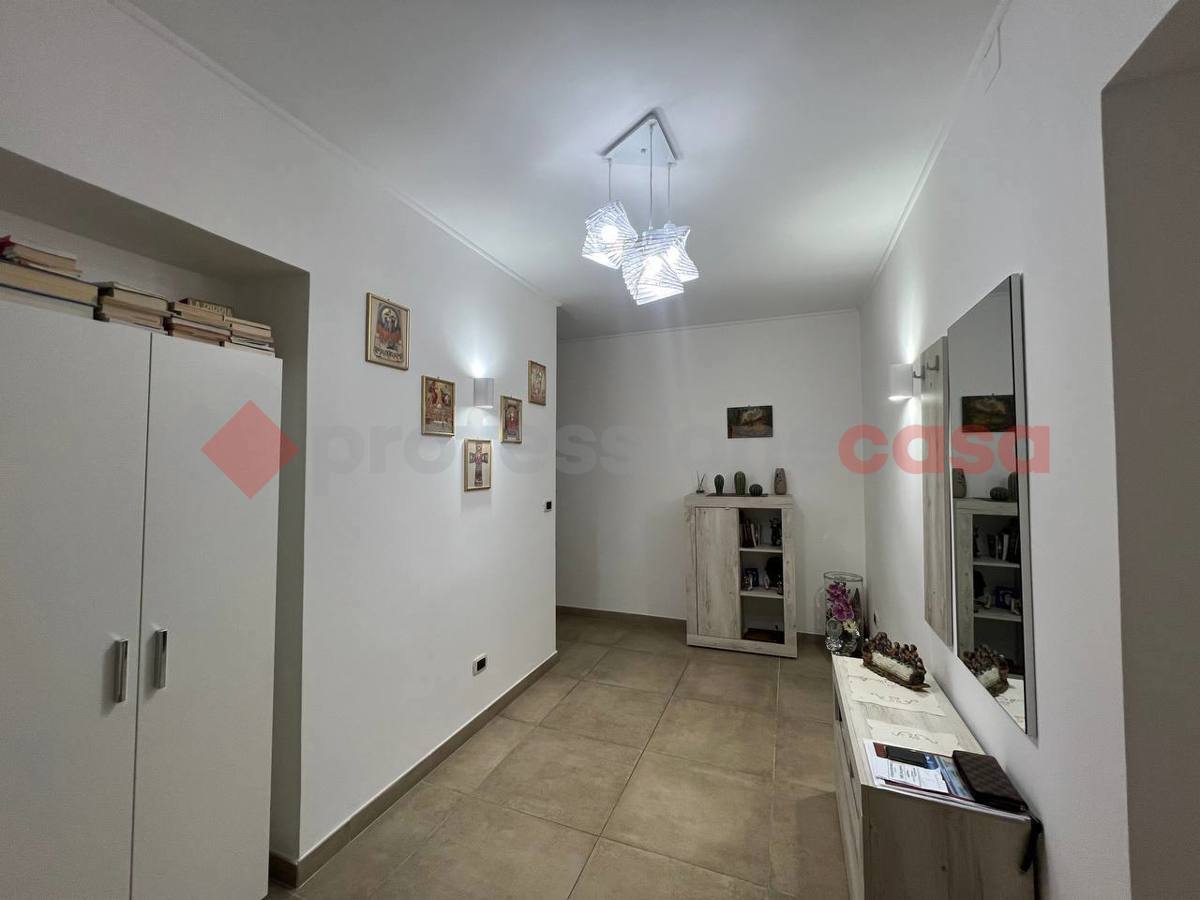 Foto 2 di 29 - Appartamento in vendita a Taranto