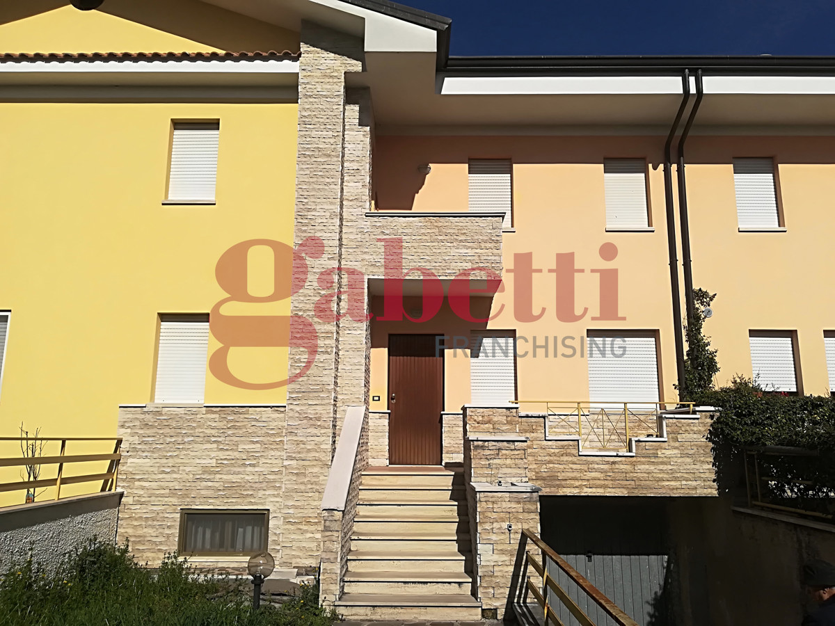 Foto 29 di 30 - Villa a schiera in vendita a Venafro