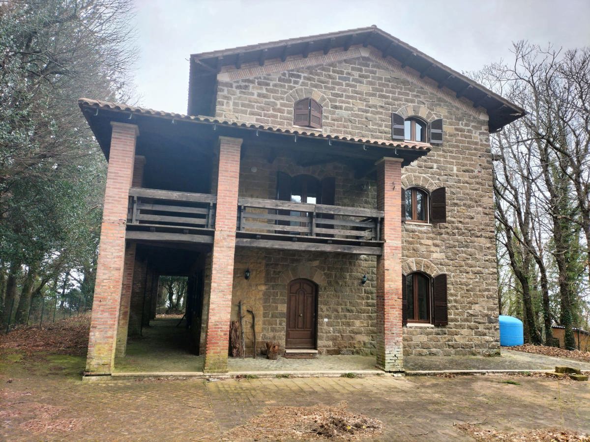 Foto 1 di 40 - Villa in vendita a Rocca di Papa