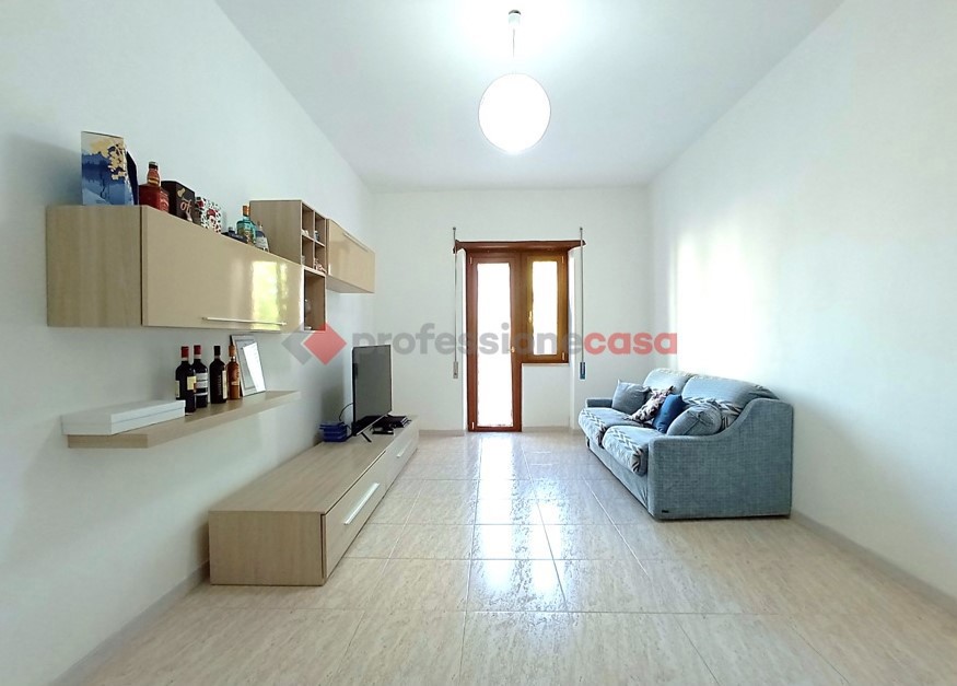 Foto 3 di 24 - Appartamento in vendita a Aprilia