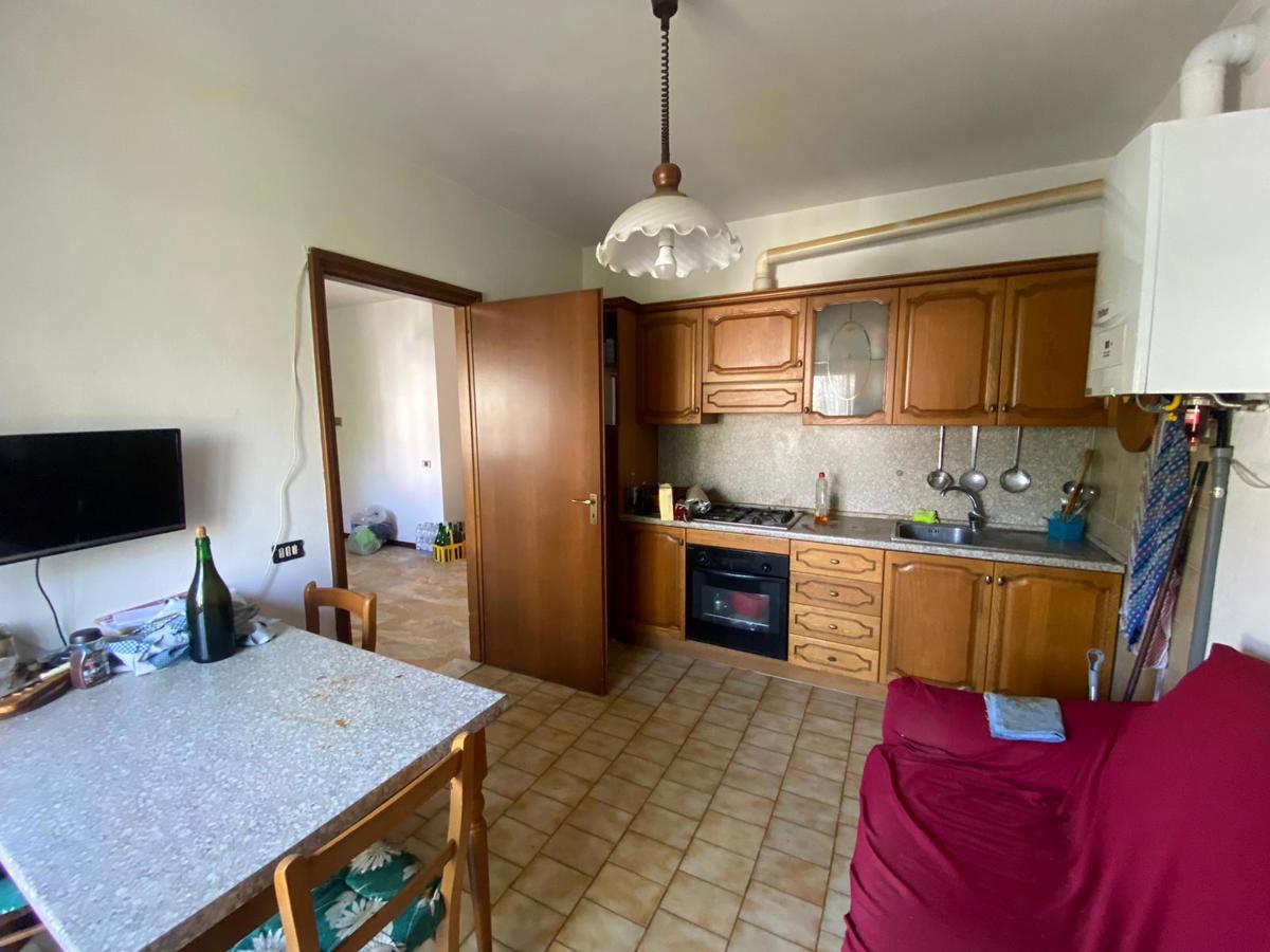 Foto 3 di 12 - Appartamento in vendita a Agazzano