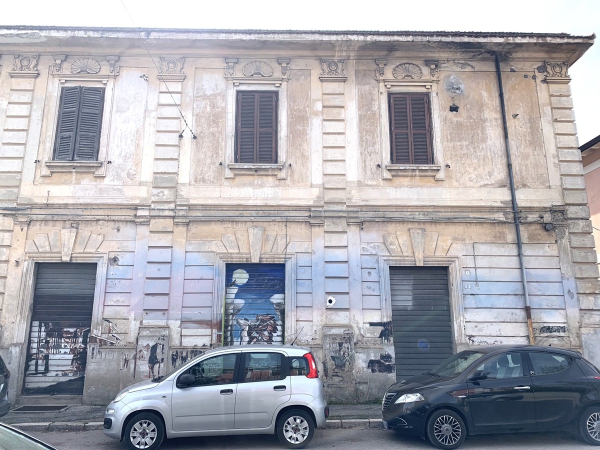 Foto 5 di 18 - Villa a schiera in vendita a Avezzano