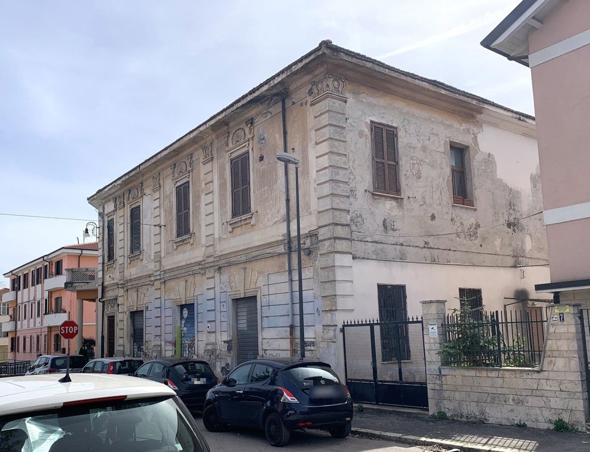 Foto 3 di 18 - Villa a schiera in vendita a Avezzano