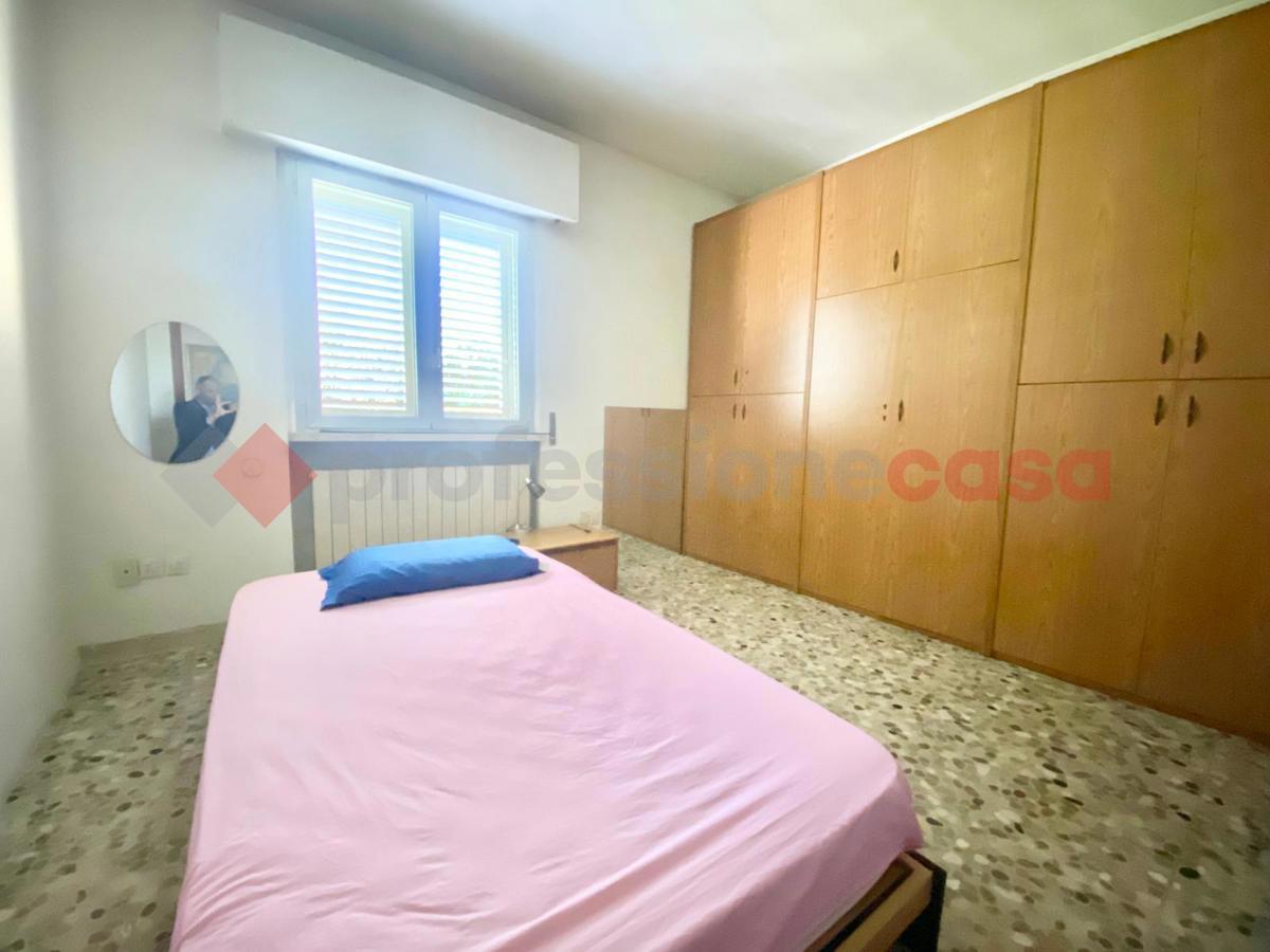 Foto 11 di 16 - Appartamento in affitto a Bucine