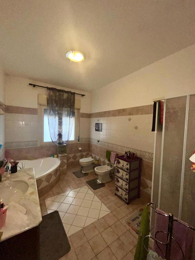 Foto 11 di 19 - Appartamento in vendita a Palermo