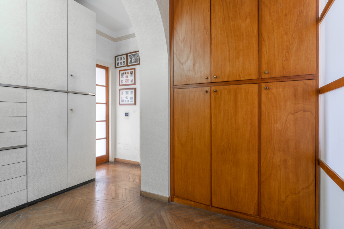 Foto 9 di 50 - Appartamento in vendita a Milano
