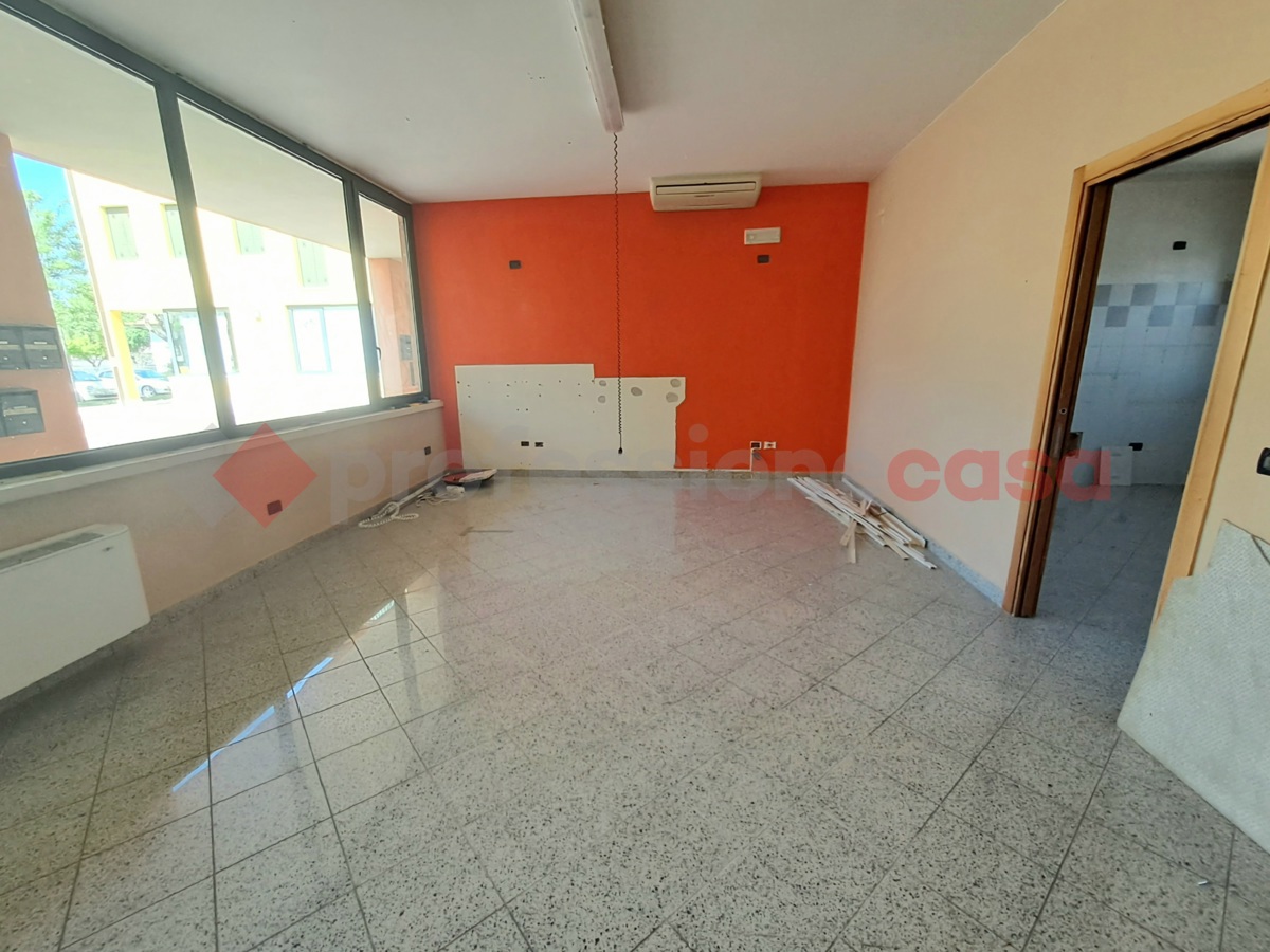 Foto 2 di 7 - Appartamento in vendita a Roveredo di Gu