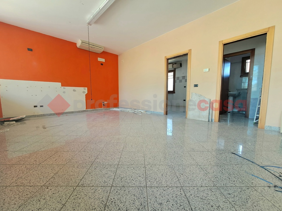 Foto 1 di 7 - Appartamento in vendita a Roveredo di Gu