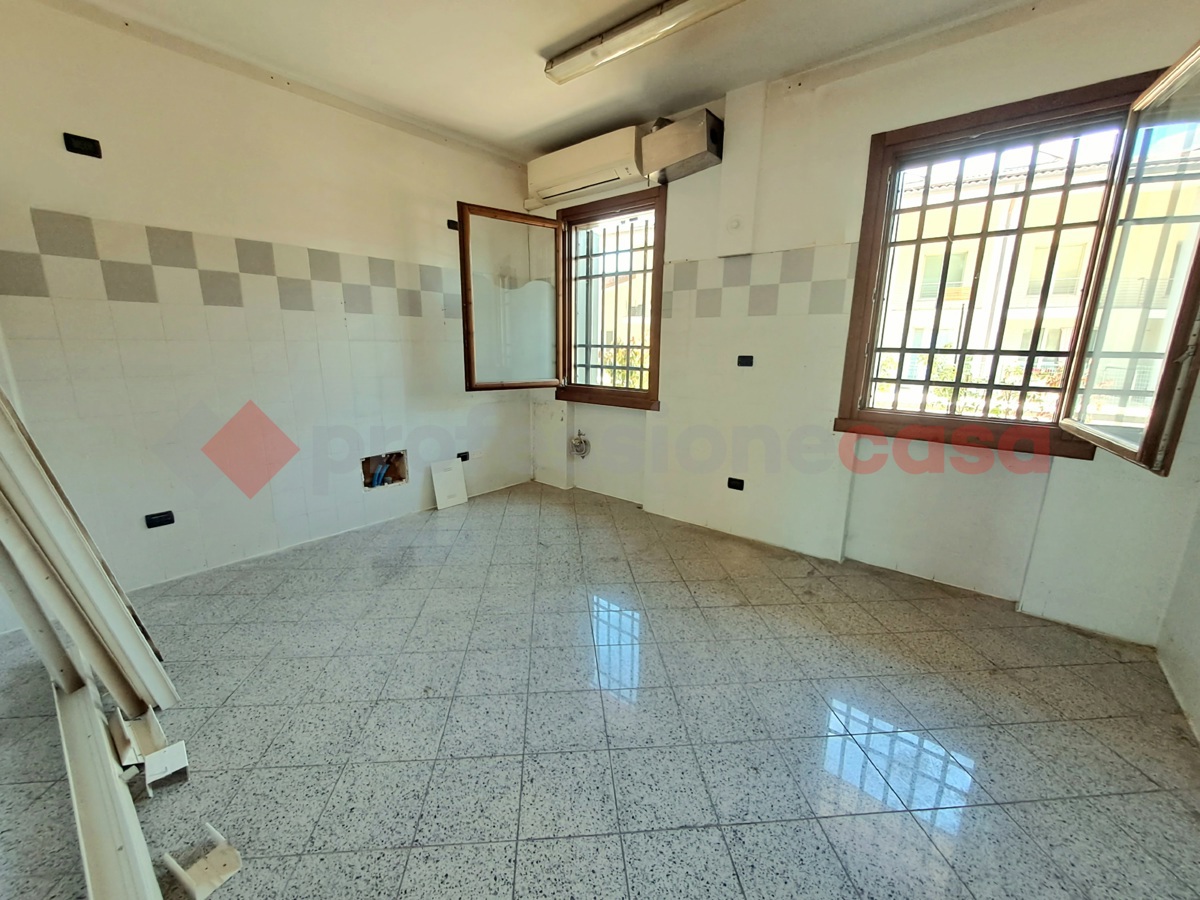 Foto 5 di 7 - Appartamento in vendita a Roveredo di Gu