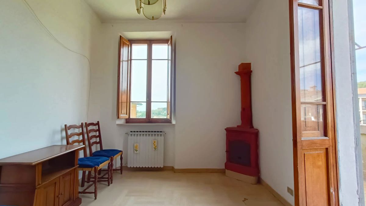 Foto 15 di 34 - Appartamento in vendita a Siena