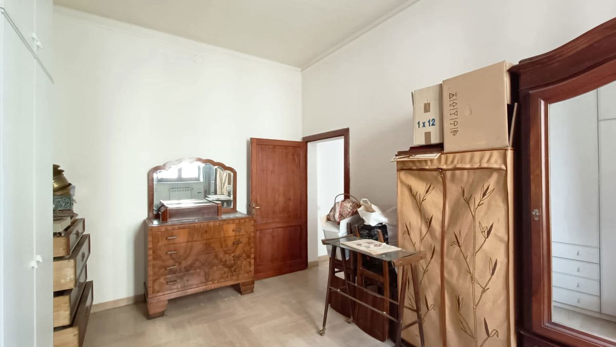 Foto 22 di 34 - Appartamento in vendita a Siena