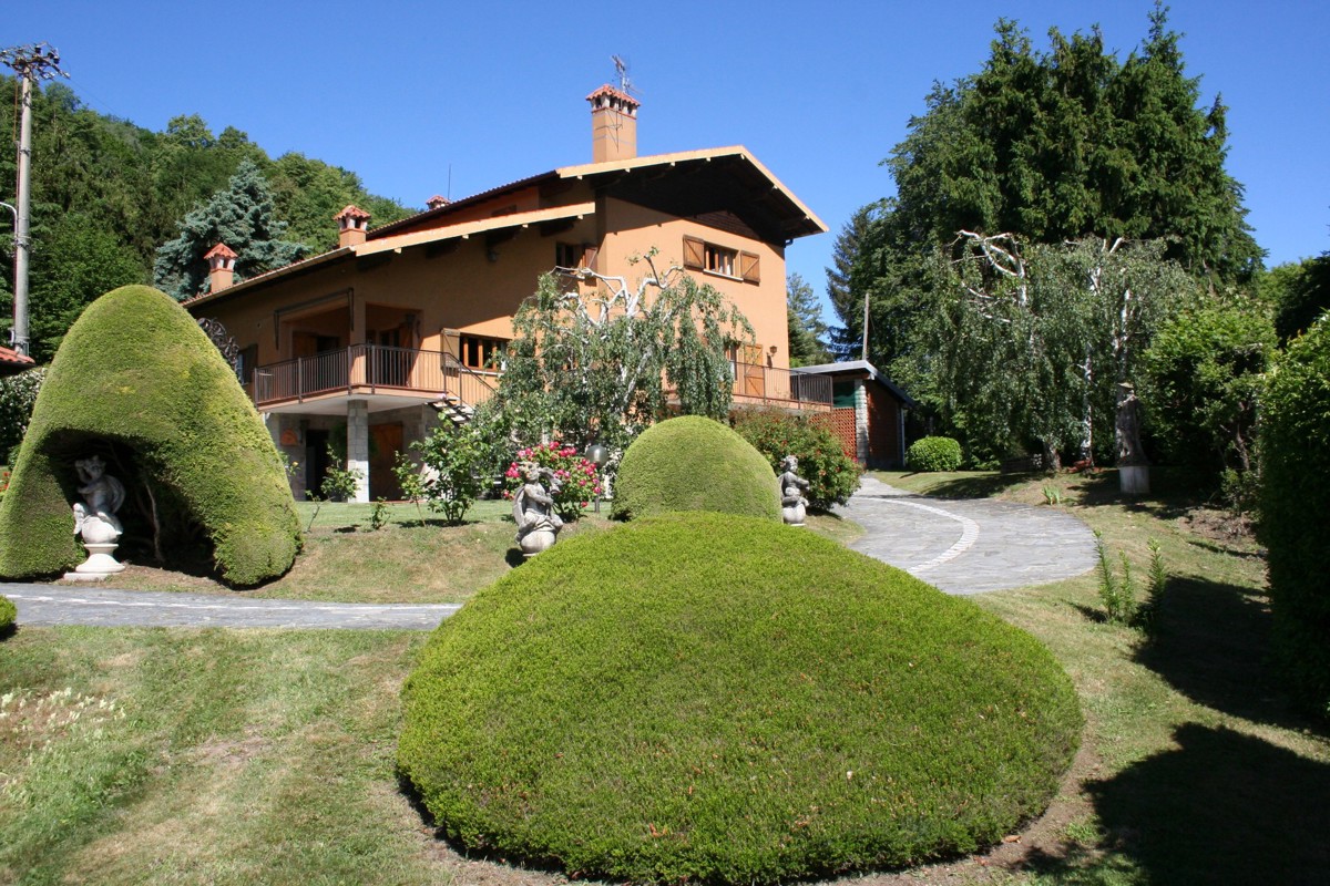 Foto 1 di 43 - Villa in vendita a Bellagio