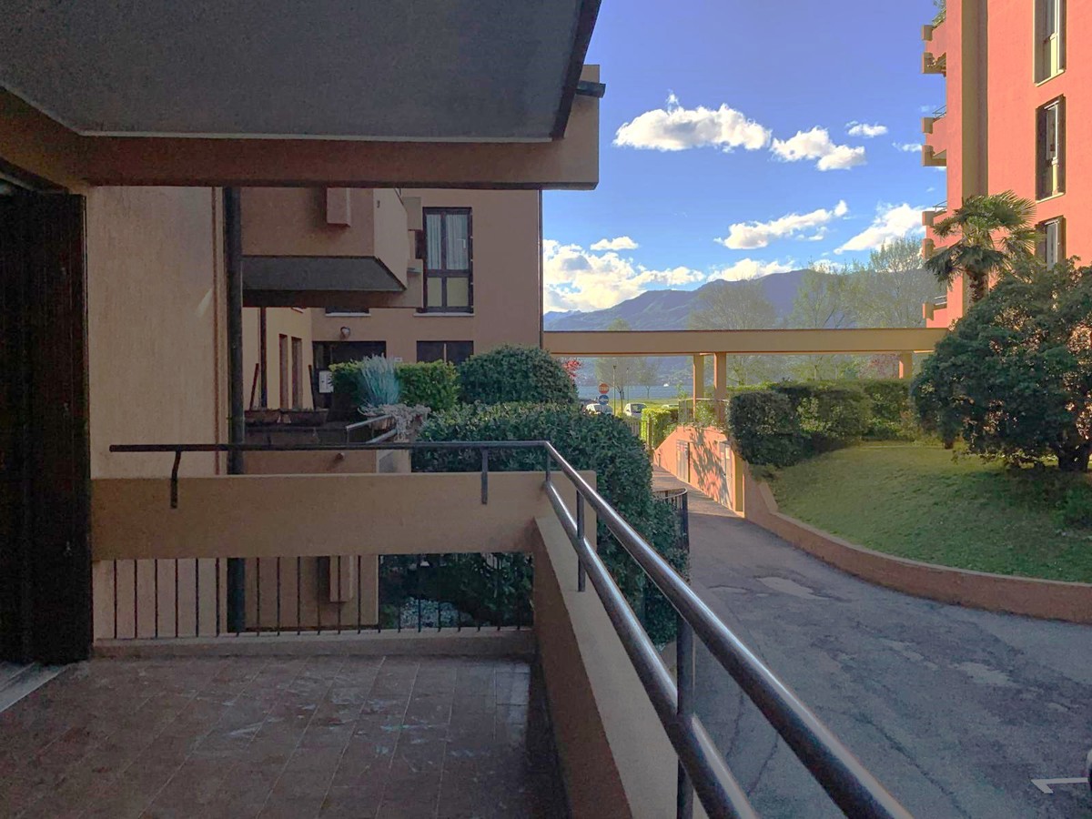 Foto 7 di 22 - Appartamento in vendita a Laveno-Mombello