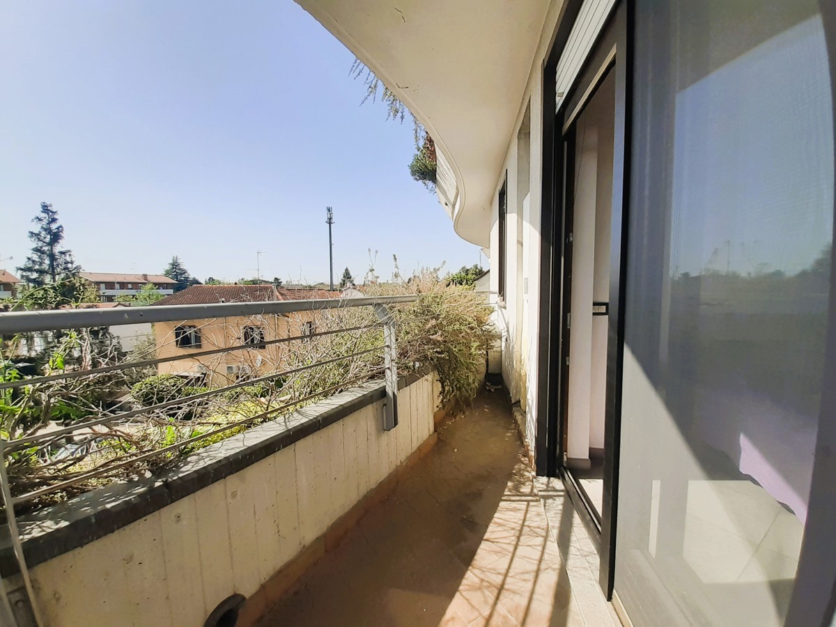 Foto 5 di 25 - Appartamento in vendita a Legnano