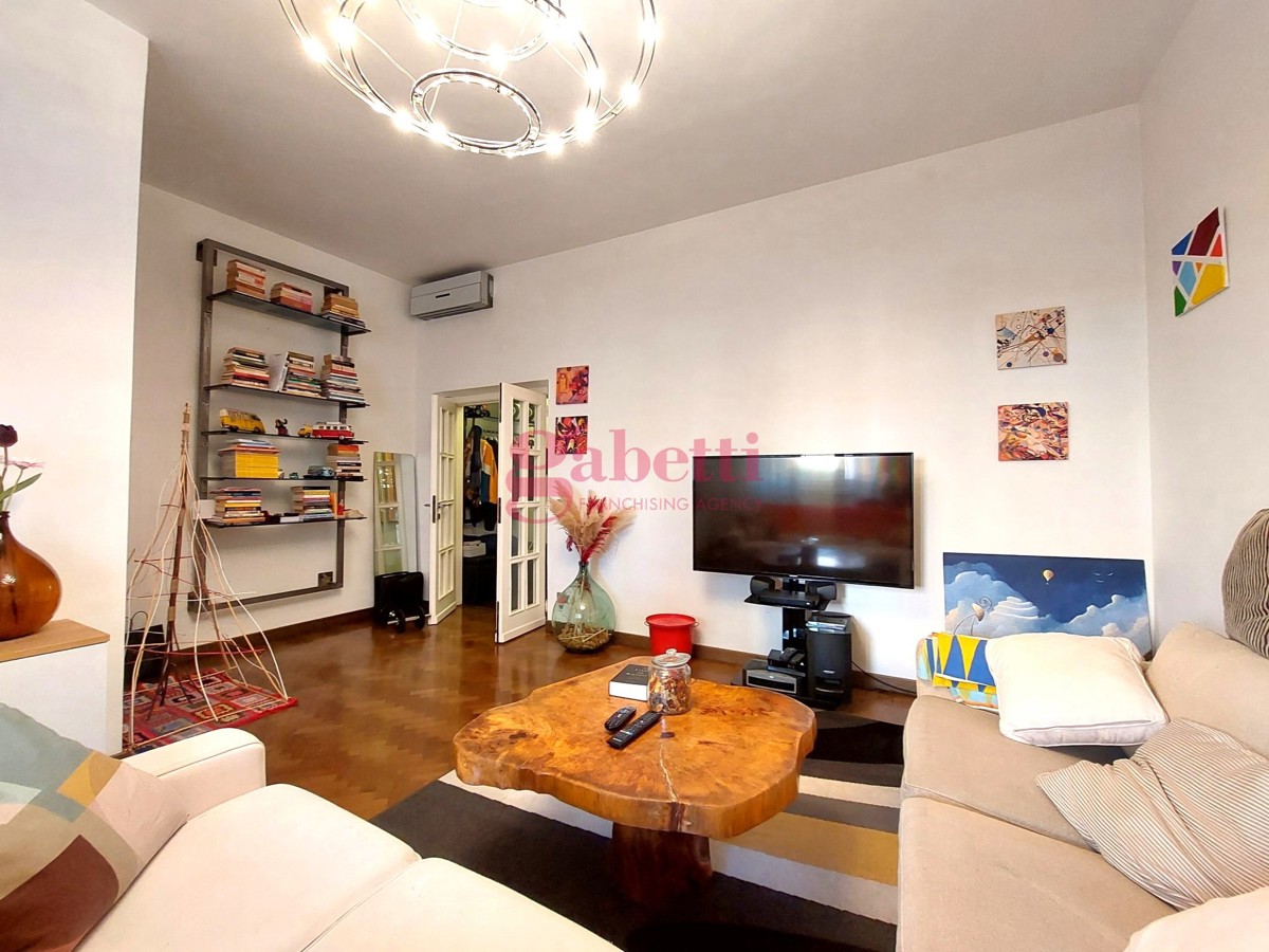 Foto 7 di 11 - Appartamento in vendita a Firenze