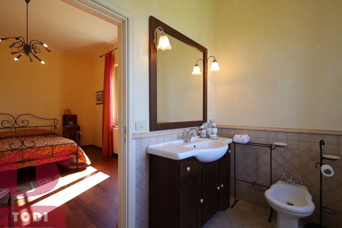 Foto 23 di 47 - Casa indipendente in vendita a Monte Castello di Vibio