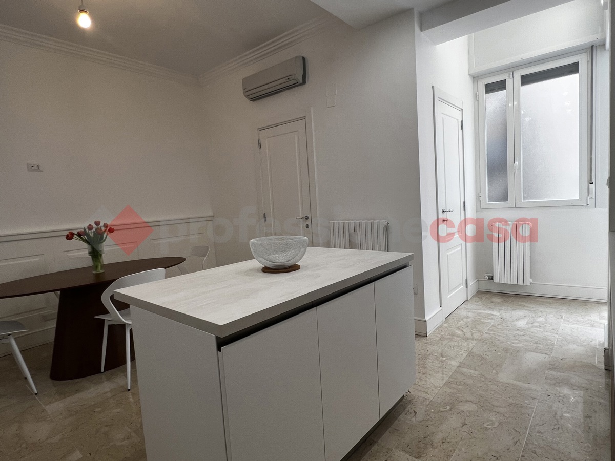 Foto 8 di 22 - Appartamento in vendita a Taranto