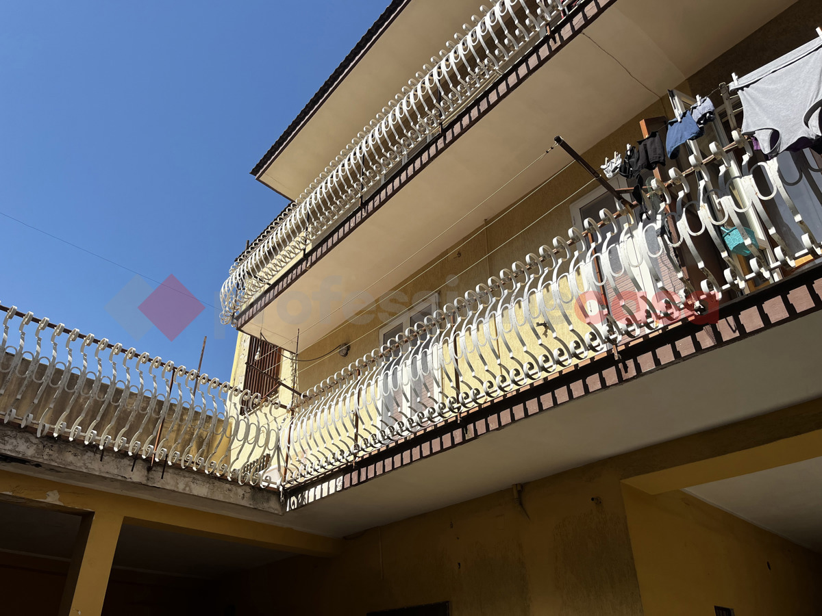 Foto 1 di 18 - Appartamento in vendita a San Felicea Cancello