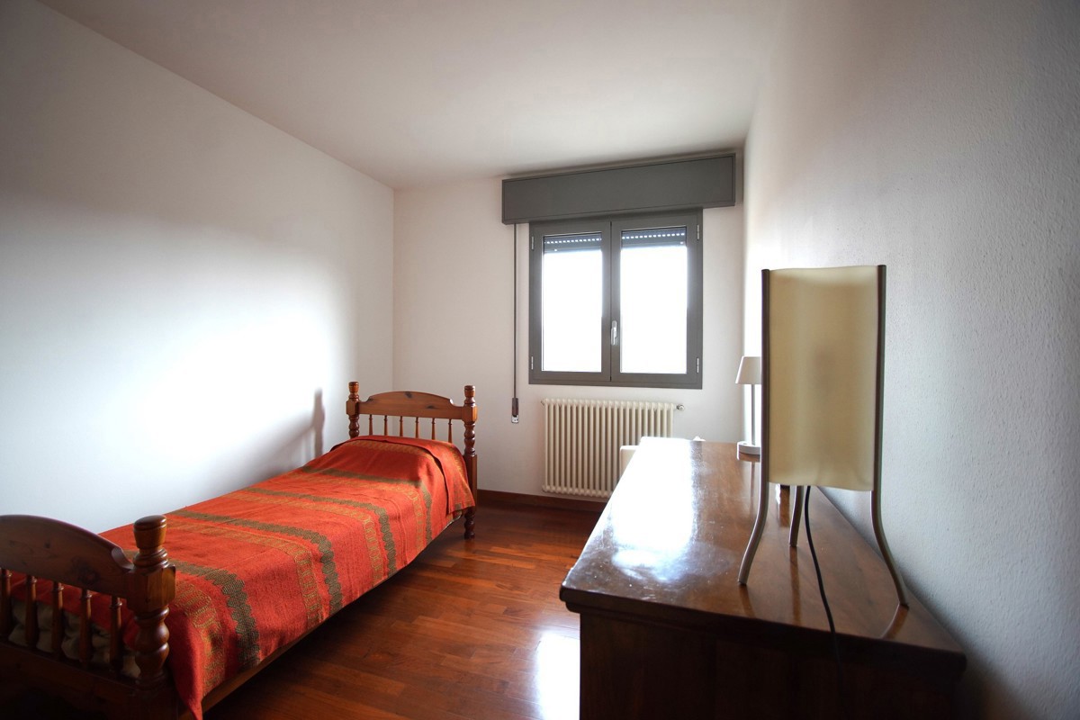 Foto 15 di 24 - Appartamento in vendita a Venezia