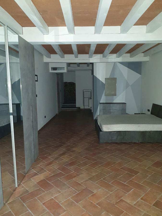 Foto 2 di 25 - Appartamento in vendita a Cremona