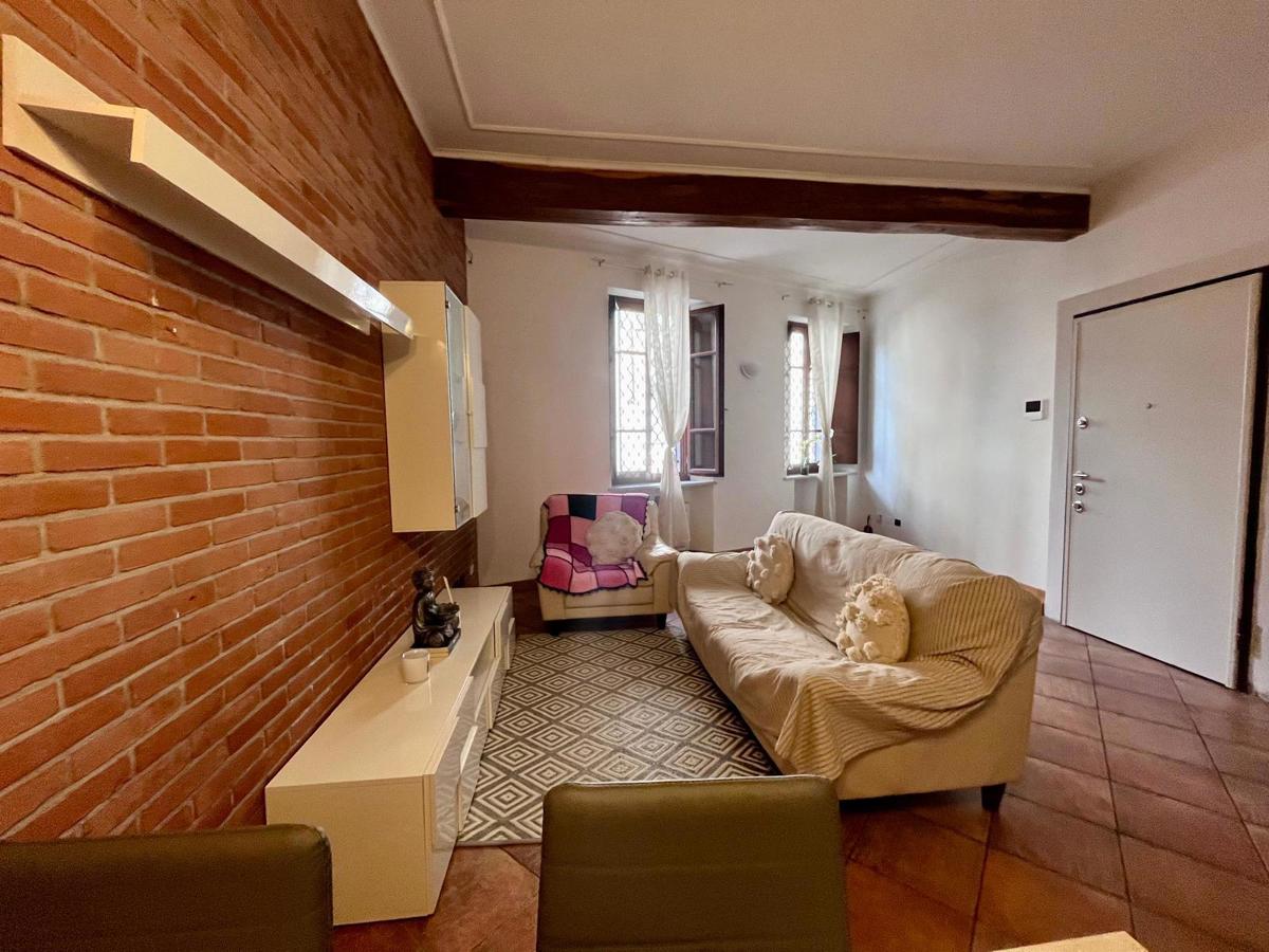 Foto 11 di 25 - Appartamento in vendita a Cremona