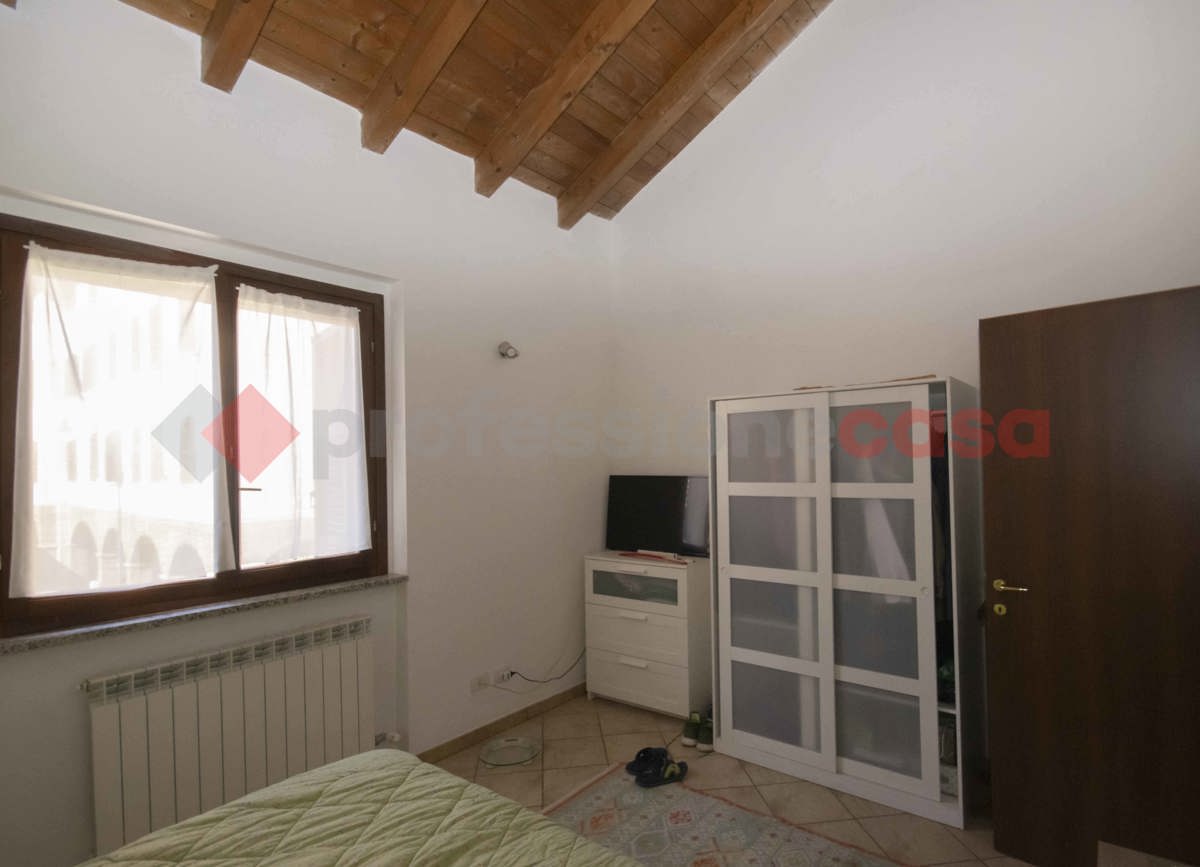 Foto 26 di 33 - Appartamento in vendita a Busto Garolfo