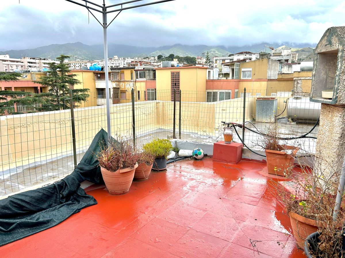 Foto 19 di 21 - Appartamento in vendita a Messina
