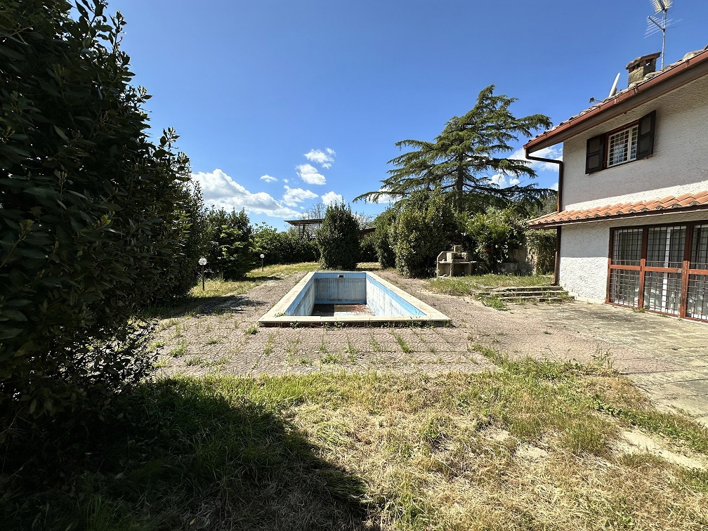 Foto 12 di 27 - Villa in vendita a Manziana