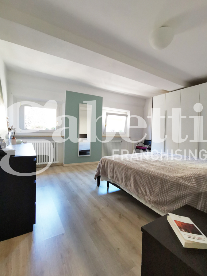 Foto 10 di 17 - Appartamento in vendita a Modena