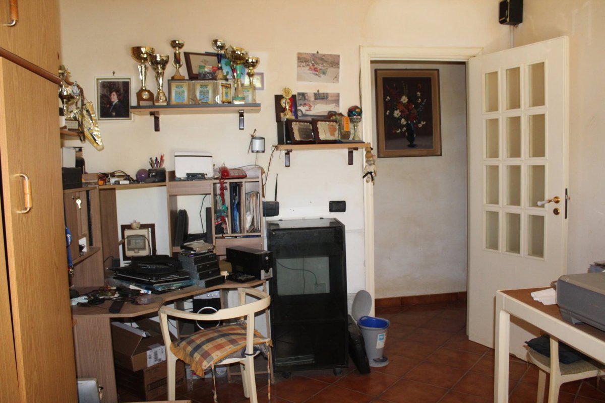 Foto 39 di 50 - Appartamento in vendita a Palermo