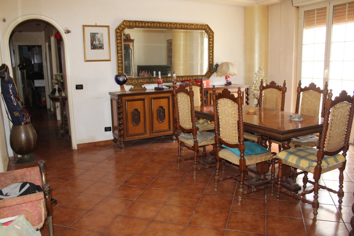 Foto 34 di 50 - Appartamento in vendita a Palermo